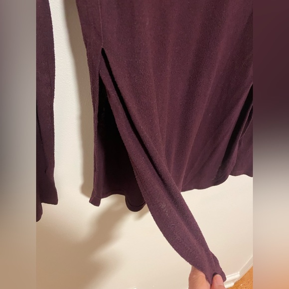 Aerie Size XS Hooded “Just Add Leggings” Tunic w/ side slits - Picture 5 of 10